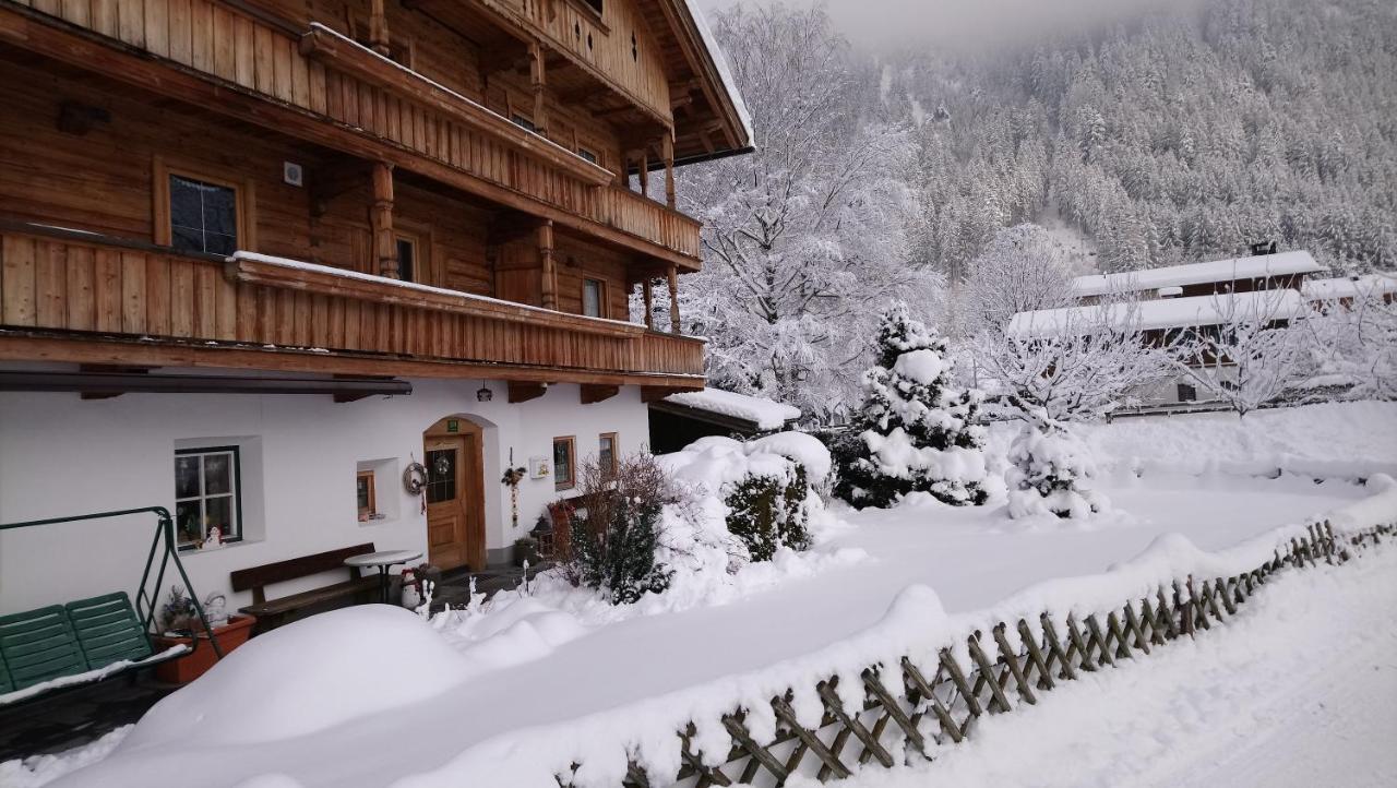 Landhaus Eberler Mayrhofen Exterior foto